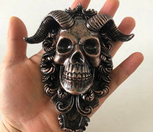 3 D Devils Bust